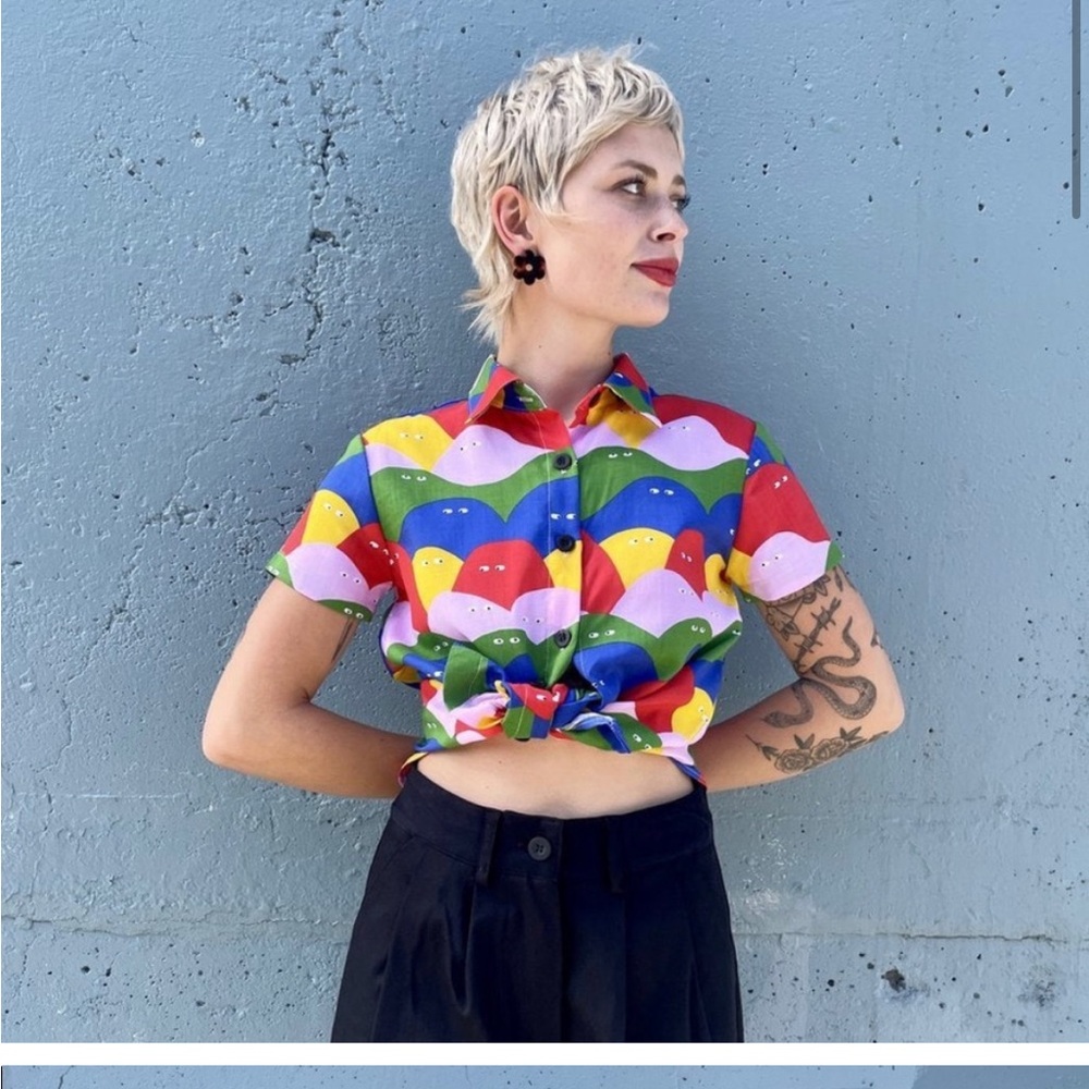 Nooworks Rainbow Lumps short sleeved button down - M